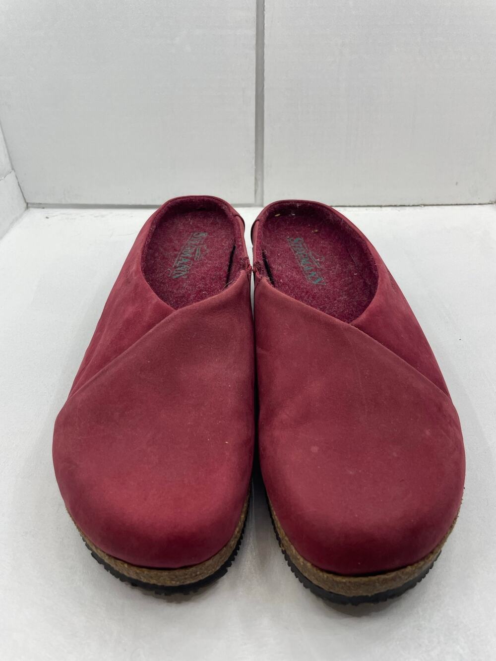 Stegmann Red Leather Clog. Size 10. Great condition.